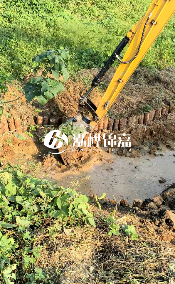 德州河道清淤專業(yè)施工-打完松木樁后為何需要立即清理淤泥？