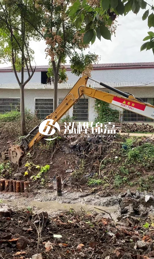 駐馬店挖機打木樁專業(yè)施工- 河道打木樁后木樁腐朽怎么防治？